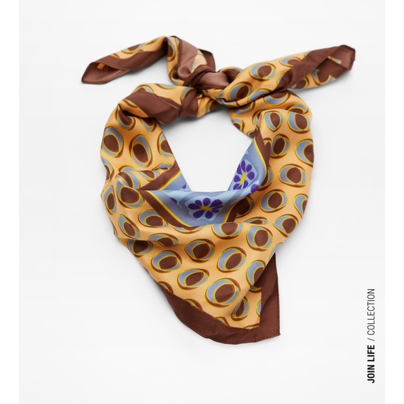 Zara Accessories - ✨SALE ✨ZARA SATIN EFFECT PRINTED HANDKERCHIEF ✨SALE ✨